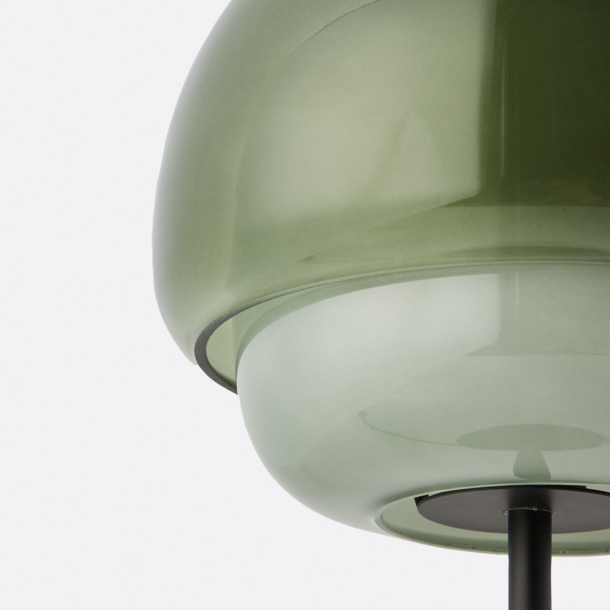 Detail van de groene dubbele glazen kap