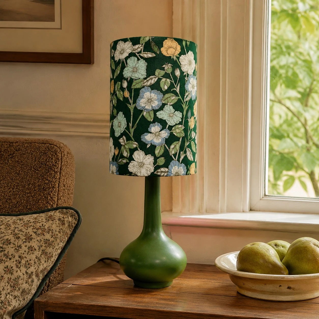 Vintage Floral Fabric Table Lamp