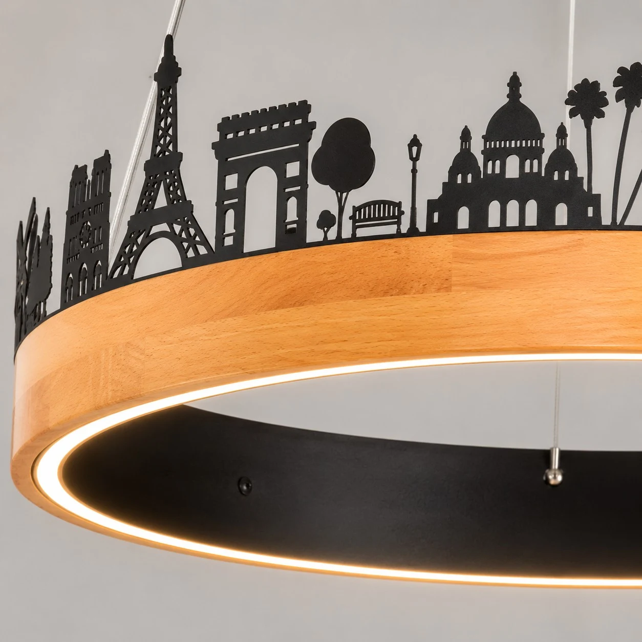 Close-up of the black ring and wood grain finish