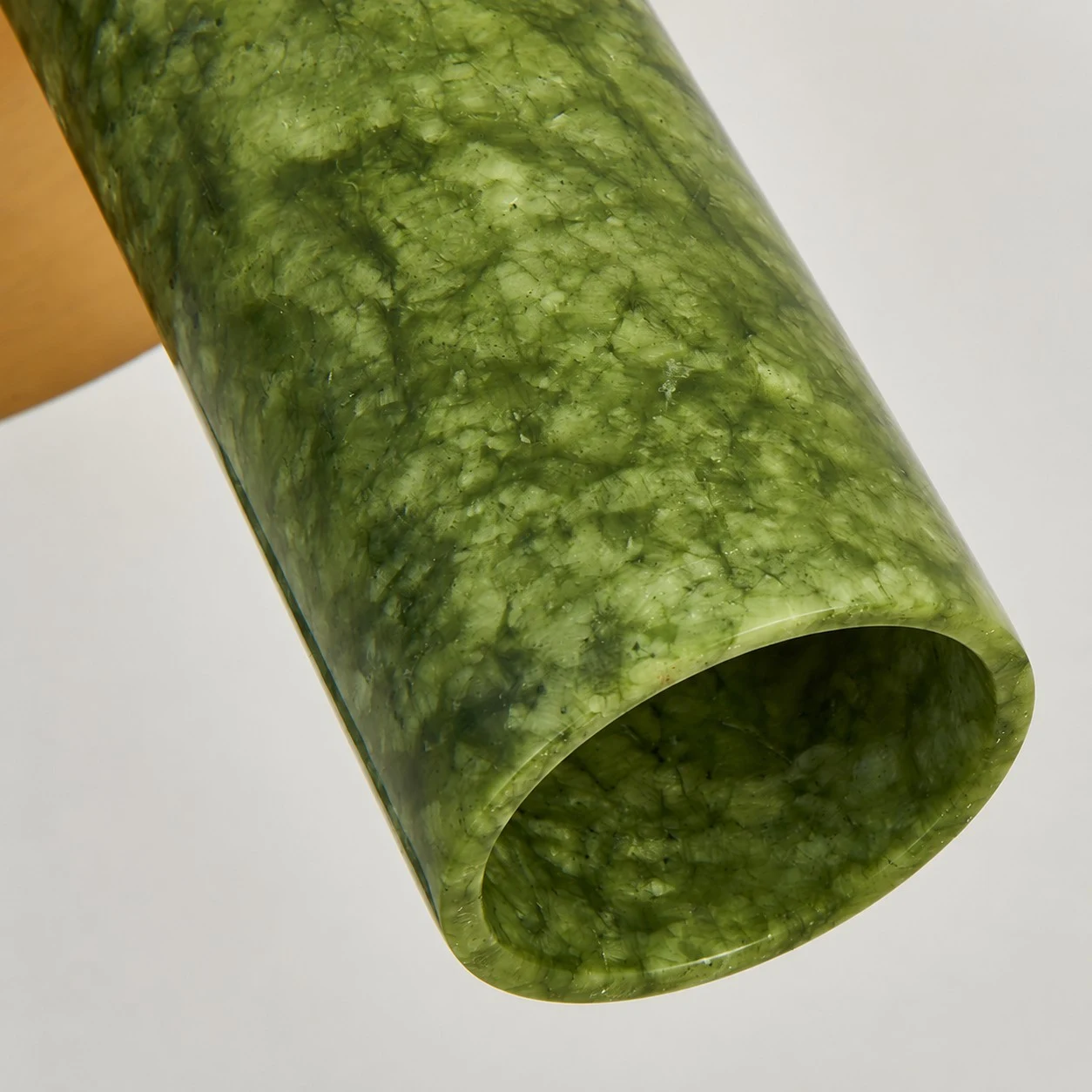 Stone cylinder edge