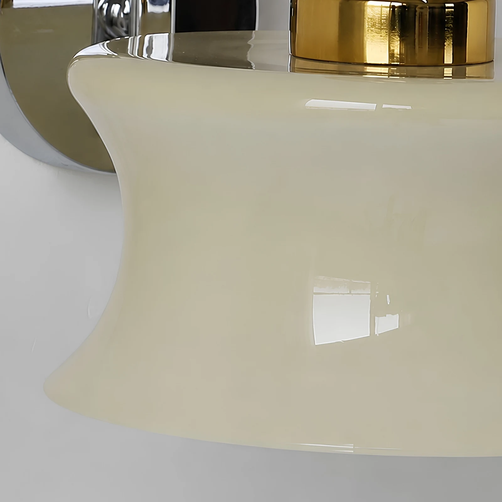 Cream flared glass shade close detail