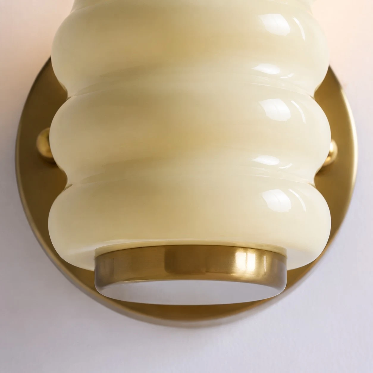 Close detail of cream ribbed shade