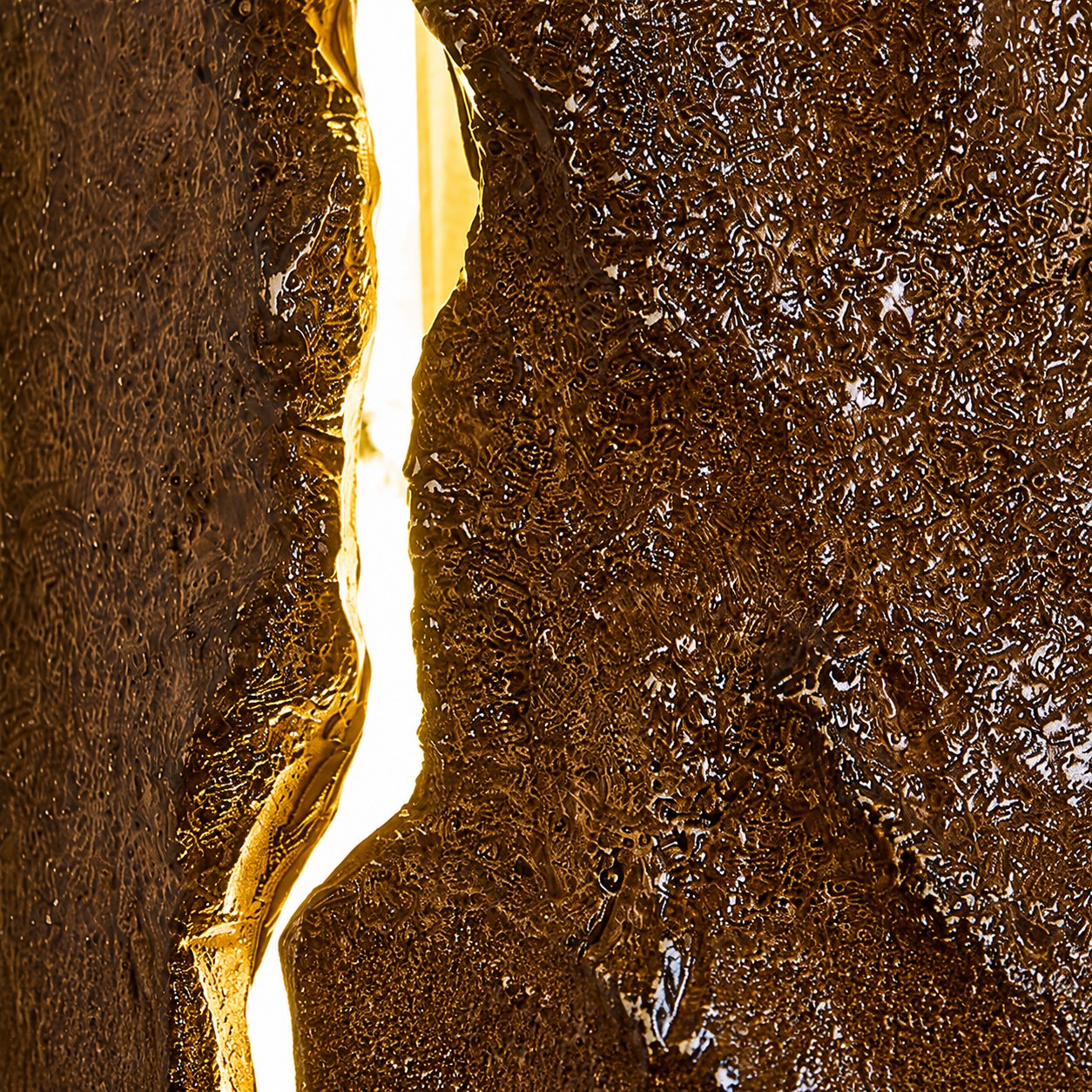 glowing crack detail