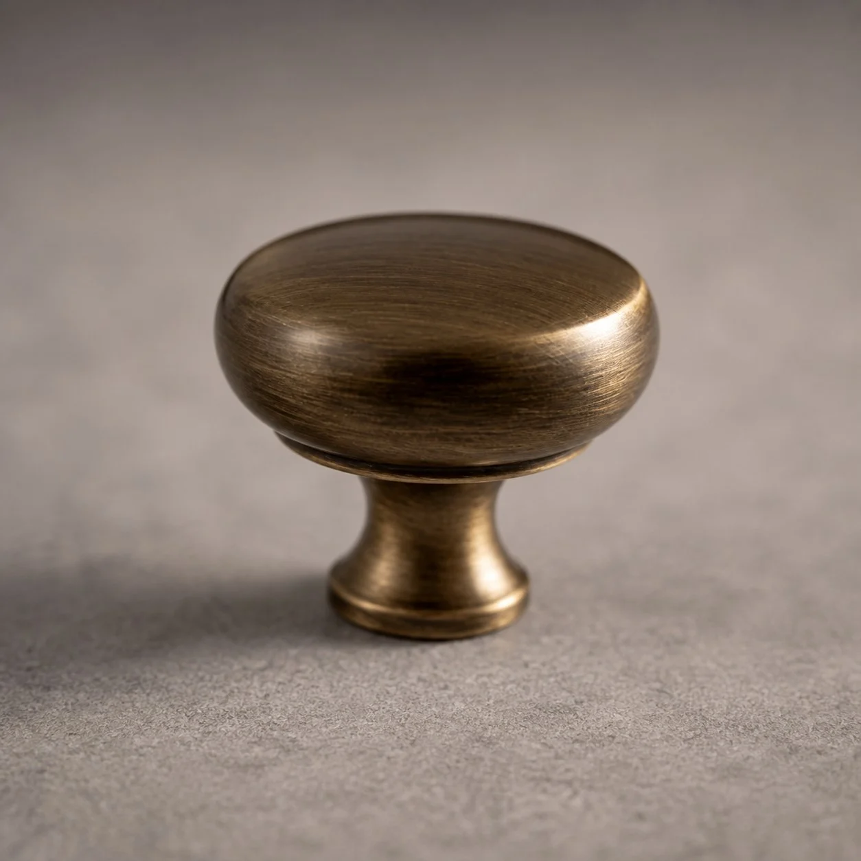 Cabinet hardware detail